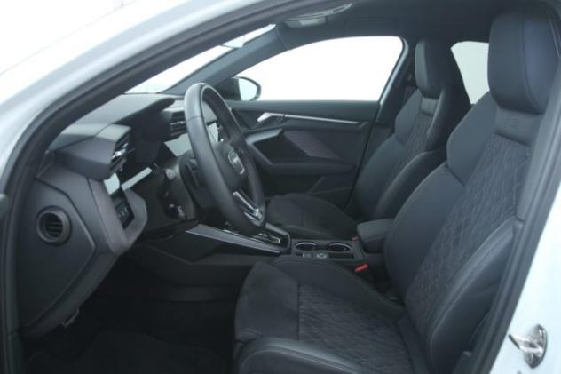 AUDI A3 SPB 35 TFSI S tronic S line edition Black Line rif. 22503252 - Foto 7