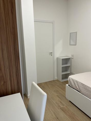OFFRO CAMERE IN AFFITTO - Foto 4