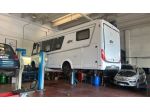 Operaio auto riparatore