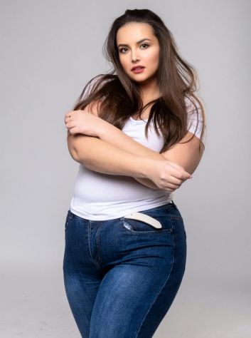 MODELLI E FOTOMODELLE ANCHE CURVY STUDIO PUBBLICITARIO CERCA - Foto 3