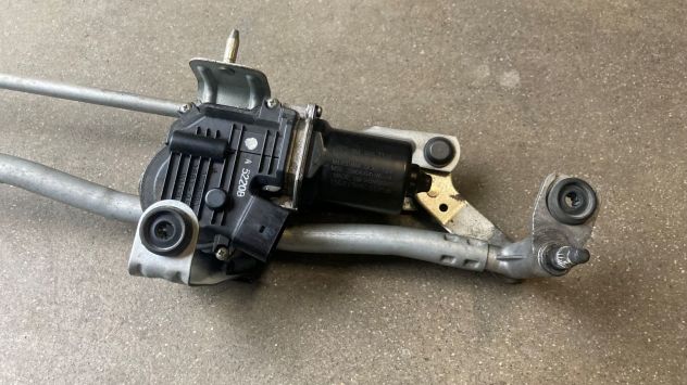 Motorino tergicristallo anteriore Volkswagen Tiguan 5N2 del 2015 (5N1955023D) - Foto 3