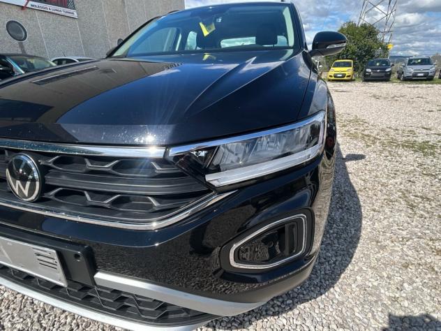 Volkswagen T-Roc 2.0 tdi Life 115cv - Foto 9