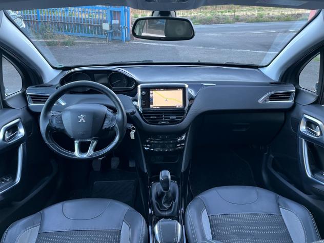 Peugeot 2008 BlueHDi 100 Allure-km192000- - Foto 10