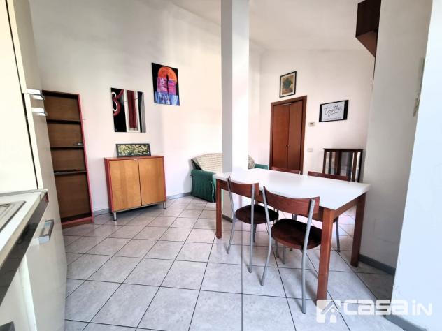 CARAVAGGIO - AMPIO DUE LOCALI CON TERRAZZO: Nella zona semi-centrale del Comune di Caravaggio, proponiamo ampio appartamento ARREDATO di 2 locali post - Foto 8