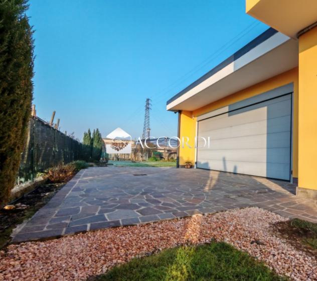 APPARTAMENTO di 7 vani e di 157 mq (SAN GIORGIO DELLE PERTICHE) rif. BL111 - Foto 4