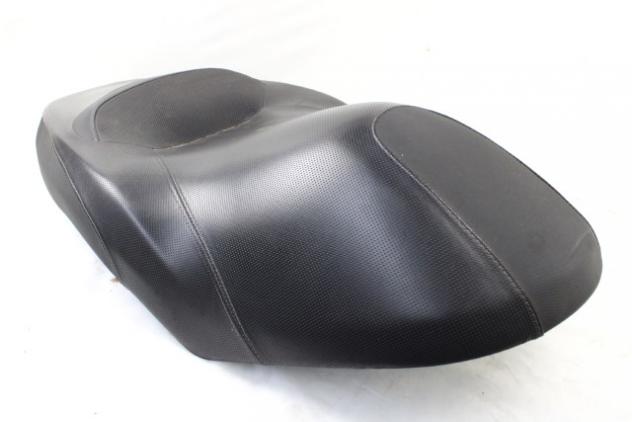 YAMAHA X-MAX 125 1B9F47300100 SELLA YP125R 06 - 10 SEAT CON DIFETTO 1B9F47300000 1B9F47300100 1B9F47300200 1B9F47300300 1B9F47300400 - Foto 2