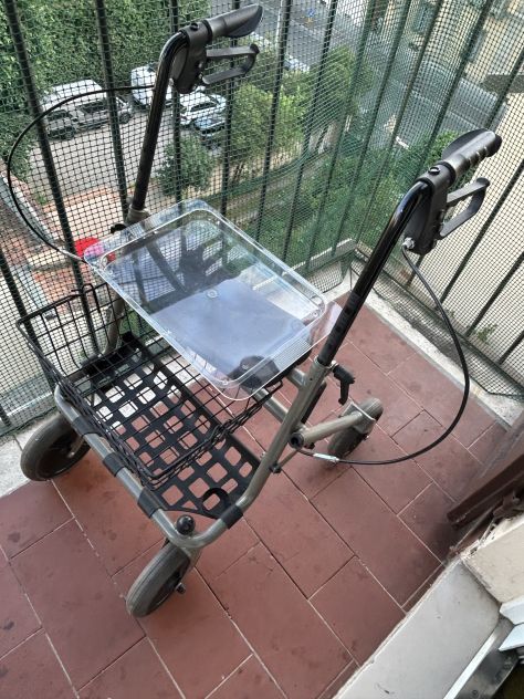 Deambulatore per anziani originale WIMED Girello Rollator - Foto 6
