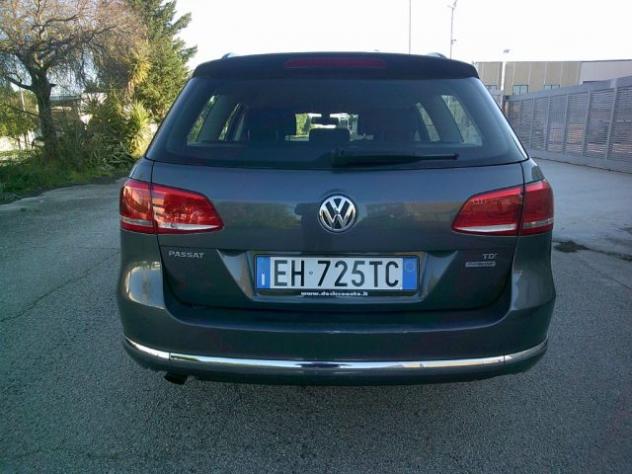VOLKSWAGEN Passat Var. 1.6 TDI Comfortline BM.Tech. rif. 23400159 - Foto 6