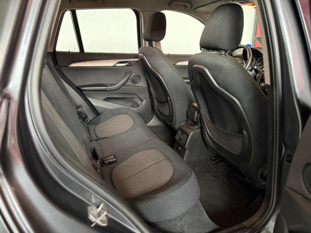BMW - X1 - xDrive18d Business - Foto 9