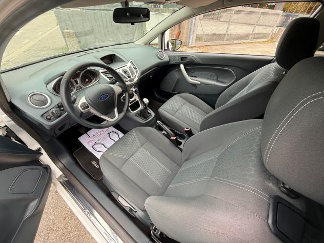 Ford Fiesta 1.2 82CV 3 porte Titanium IMPECCABILE - Foto 9