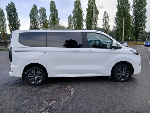 Ford Tourneo Custom 320L1H1 2.0 Eco 136cv Titanium 8 Posti - Foto 6