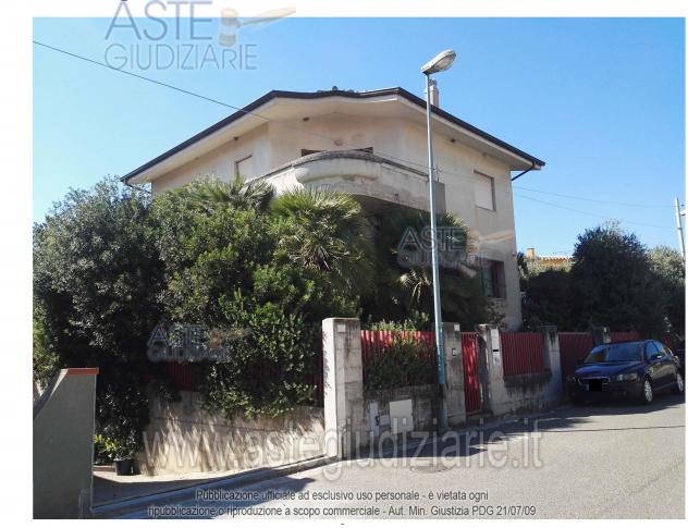 IMMOBILI-IMMOBILE RESIDENZIALE-Via Mincio, 9, 09030 Sardara SU, Italia