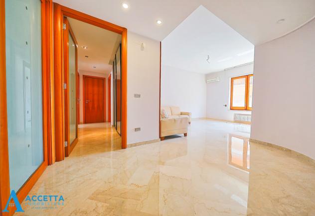 Quadrilocale in vendita a Taranto