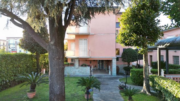 Ufficio in affitto a Lucca