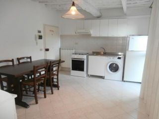 Appartamento in affitto a Colle di Val d'Elsa 40 mq  Rif: 1431990