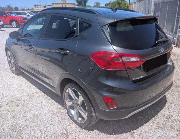FORD Fiesta Active 1.0 Ecoboost 85 CV con Navi rif. 23867226 - Foto 4