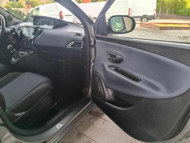 LANCIA Ypsilon 1.0 FireFly 5 porte S&S Hybrid Platino rif. 24087987 - Foto 3