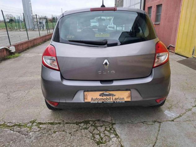 RENAULT Clio 1.2 16V 5 porte Luxe ok neopatentati rif. 23932220 - Foto 3