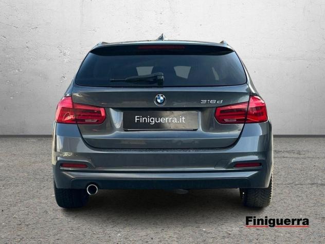 BMW Serie 3 316d Touring Business Adv. Aut. - Foto 3