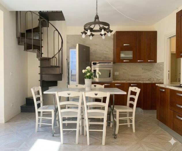 Appartamento di 103 m² con 5 locali in vendita a Bologna - Foto 3