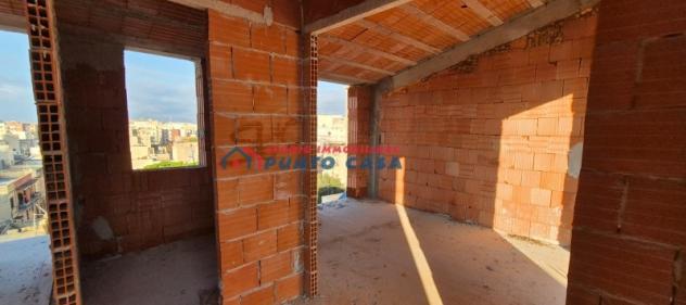PRESSI VIA MANZONI - Intero stabile allo stato grezzo – 400 mq circa con n. 2 garage e terreno. Euro 285 mila - Foto 2