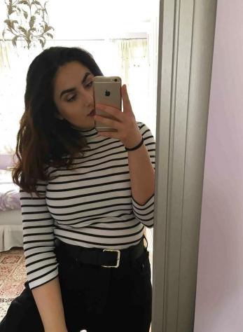 Agata, 26 anni Tel:
