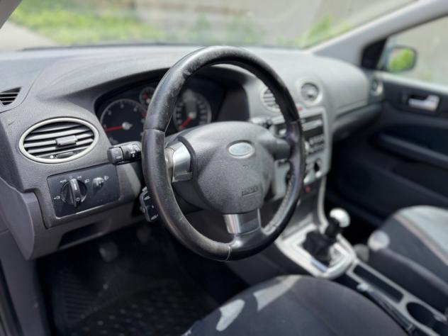 Ford Focus CC 1.6 TDCi - Foto 7
