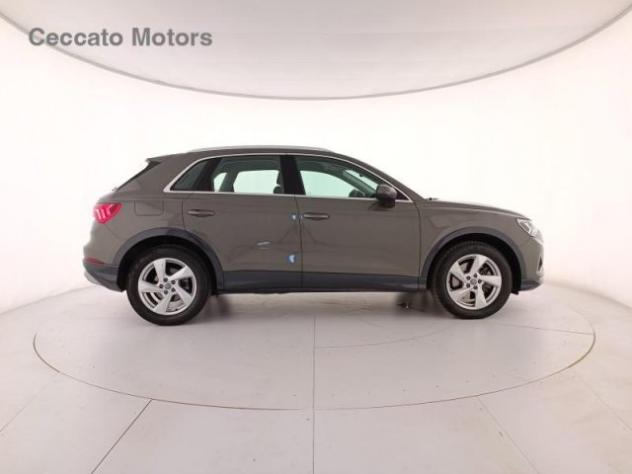 AUDI Q3 40 TDI quattro S tronic Business rif. 21211594 - Foto 3