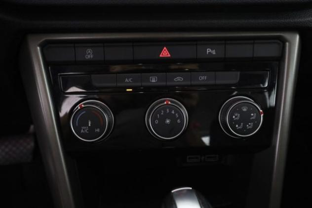 VOLKSWAGEN T-Roc T-Roc 1.5 TSI ACT Style DSG BlueMotion Technology rif. 24043082 - Foto 10