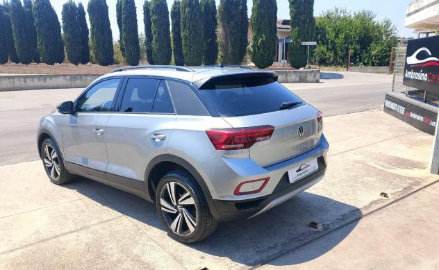 VOLKSWAGEN - T-Roc - 2.0 TDI SCR 150 CV DSG R-Line - Foto 4