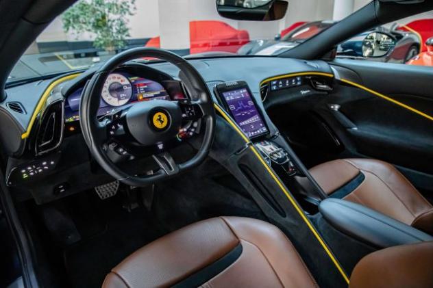 FERRARI Roma SPECIAL PAINT|DISPLAY PASS|SCUDETTI|20"|FULL ELECT rif. 23936535 - Foto 9
