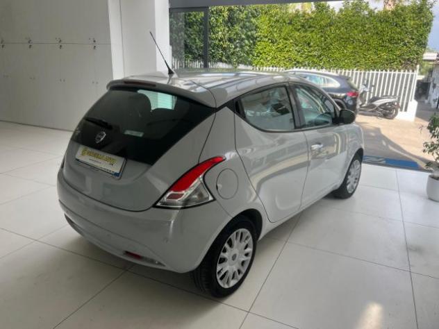LANCIA Ypsilon 1.2 69 CV 5 porte Gold tua da €99,00 rif. 23878653 - Foto 8