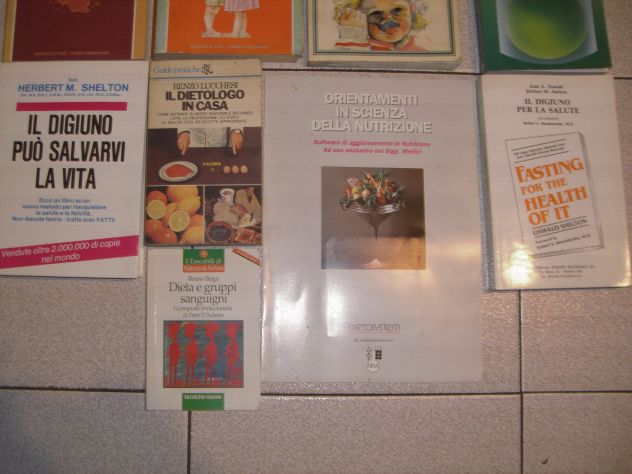Nutrizione, alimentazione, dieta: lotto di 9 pubblicazioni. - Foto 3
