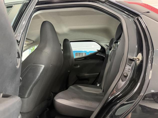 Toyota Aygo 1.0 VVT-i x-wave - Foto 8