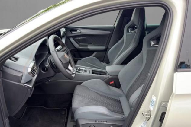 CUPRA Leon 1.5 e-Hybrid 272 CV DSG VZ Extreme rif. 24049753 - Foto 7
