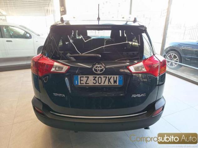 TOYOTA RAV 4 MY23 RAV4 2.0 D-4D 2WD Style white ed. rif. 23798235 - Foto 6