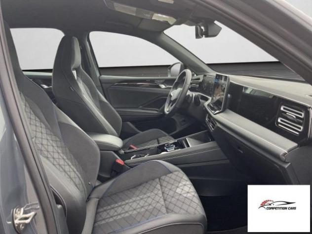 VOLKSWAGEN Tiguan 2.0TDI 150CV DSG R-LINE LED NAVI VIRTUAL CAMERA rif. 22596968 - Foto 8