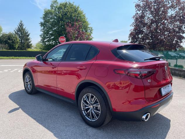 Alfa Romeo Stelvio 2.2 Turbodiesel 180 CV AT8 Q4 Business - Foto 6