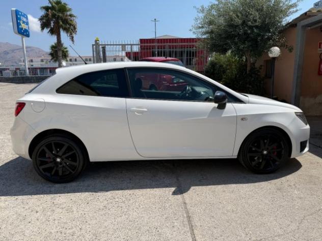 SEAT Ibiza 1.4 TDI 105 CV CR S/S 3p. FR rif. 24006873 - Foto 10