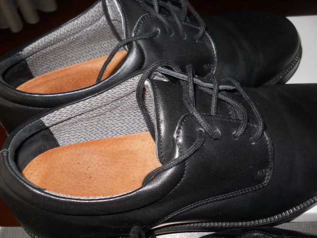 Scarpe in pelle nera - Foto 6