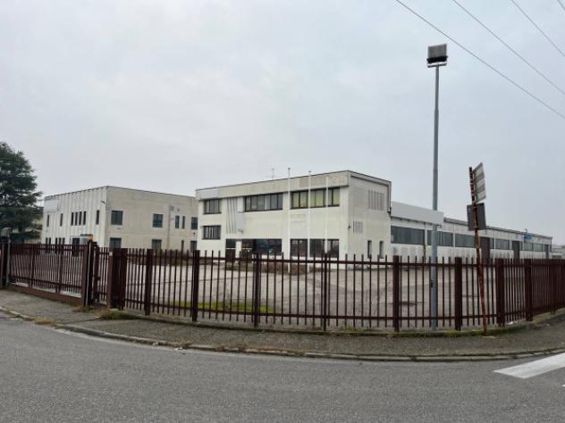 Immobile di 1700 m² con 3 locali in affitto a San Zeno Naviglio - Foto 19