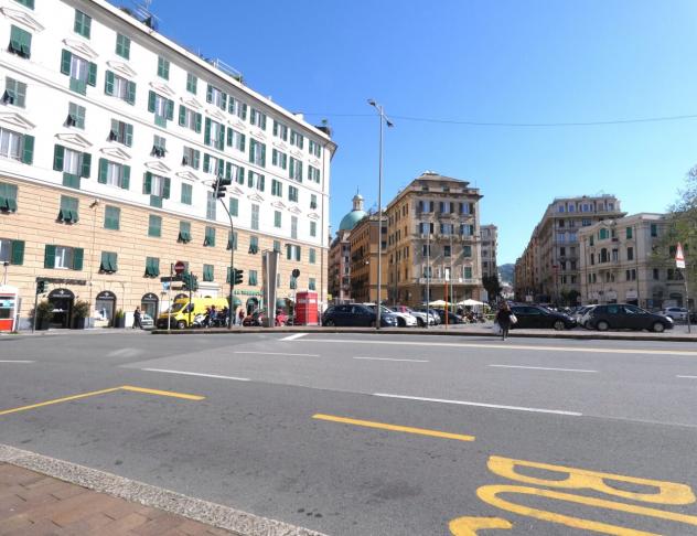 Ufficio in affitto a Genova