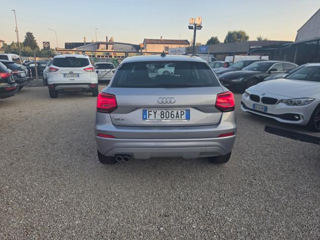 Audi Q2 35 TFSI Business Design - Foto 4