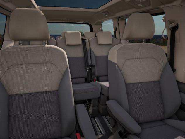 VOLKSWAGEN Multivan t7 lungo 2.0 tdi life mobility pack 150cv dsg 7p. rif. 23972355 - Foto 10