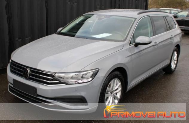 VOLKSWAGEN Passat Variant 1.5 TSI ACT DSG Style rif. 20832347 - Foto 6