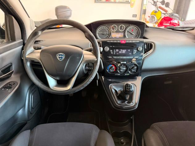 Lancia Ypsilon 1.3 MJT 16V 95 CV 5 porte S&S Elle - Foto 9