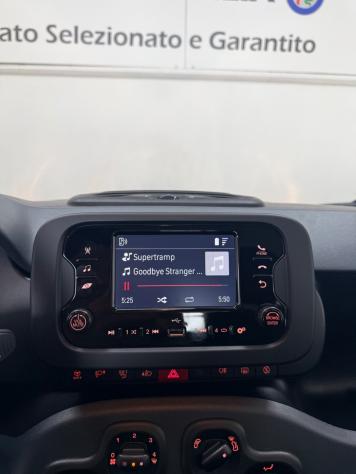 Fiat Panda 1.0 FireFly 70 cv Hybrid 05/2024 Neopatentati - Foto 8