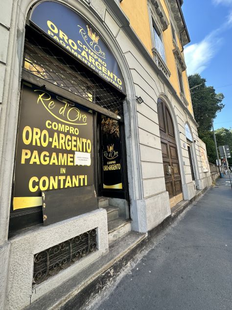 Cercasi Commessa via Astesani Milano