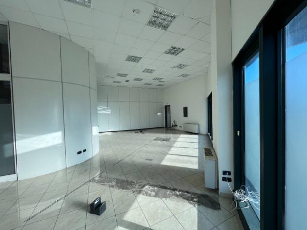 Immobile di 180 m² con 5 locali in affitto a Brescia - Foto 13