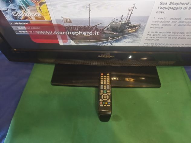 SMART TV SAMSUNG 32" - Foto 3